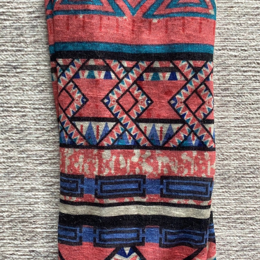 Neon Soul Aztec Patterned infinity Scarf - Picture 5 of 9